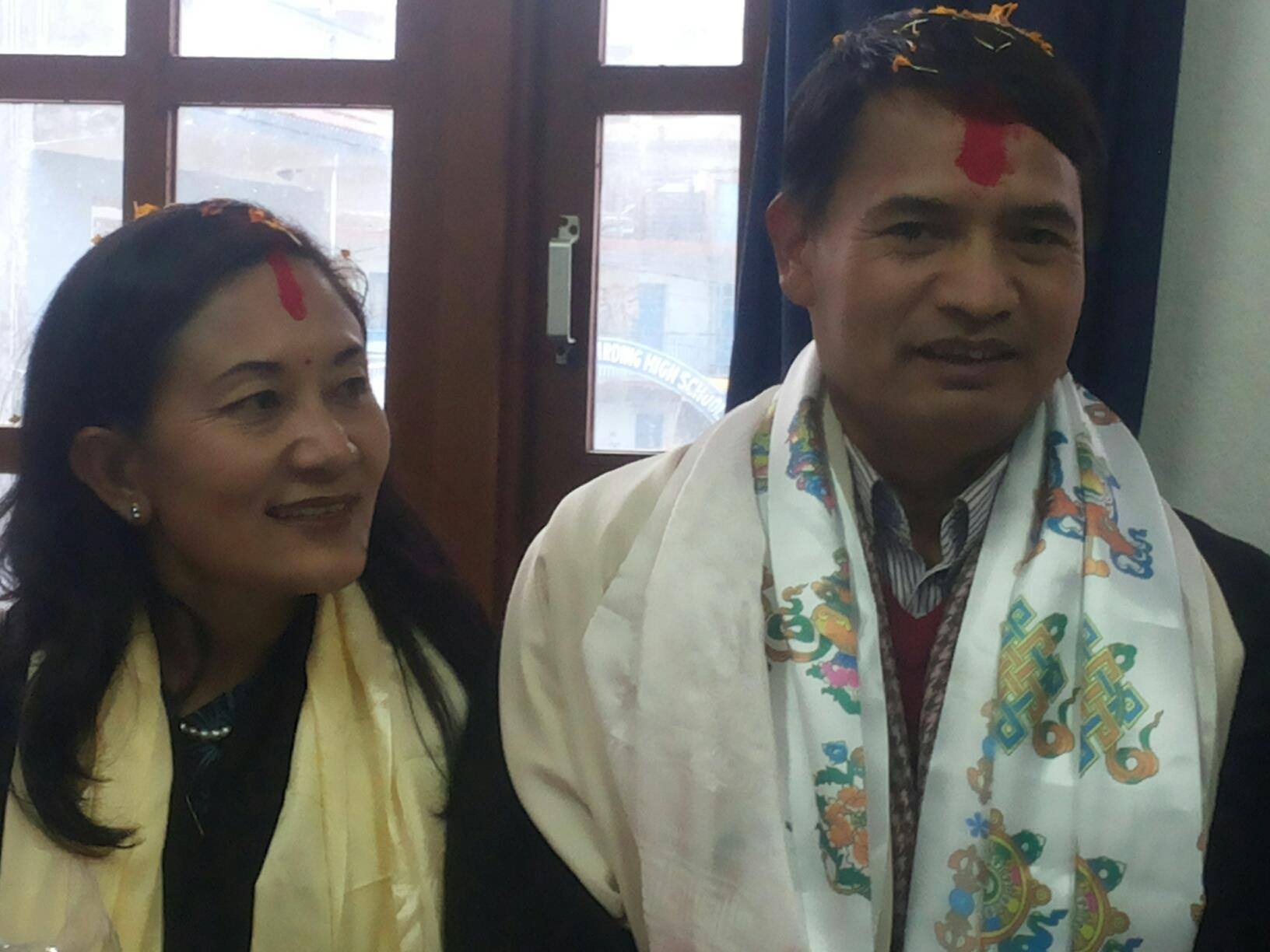 प्रचण्ड–नेपाल समूह छाडेर शेरबहादुर दम्पती ओली पक्षमा