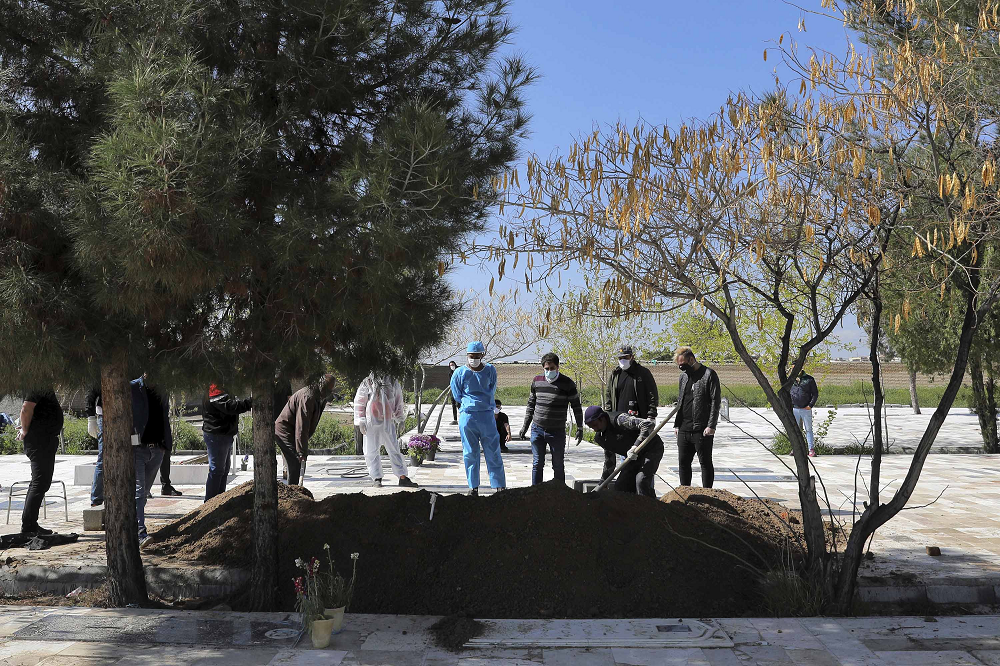 इरानमा तीन हजारभन्दा बढी कोरोना संक्रमितको मृत्यु