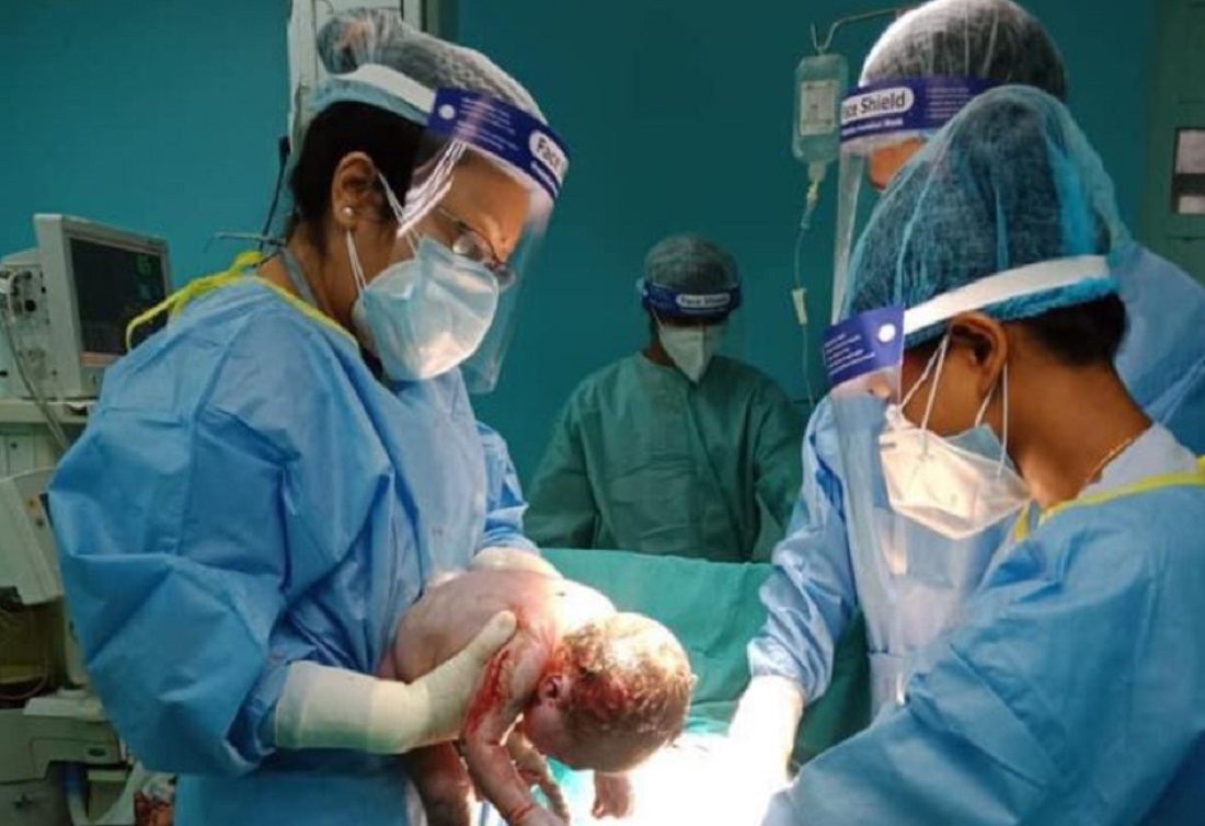 चितवन मेडिकल कलेजमा पहिलो पटक कृत्रिम गर्भाधानबाट बच्चा जन्मियो