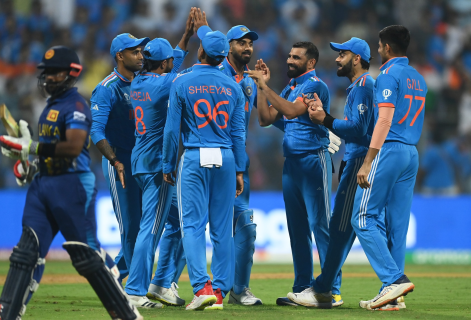 श्रीलंकाविरुद्ध ३०२ रनको जित निकाल्दै भारत बन्यो सेमिफाइनल पुग्ने पहिलो टिम