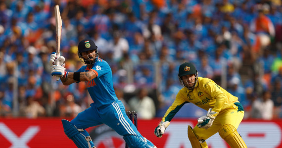 आईसीसी एकदिवसीय विश्वकप : अस्ट्रेलियाविरुद्ध भारतको १०० रन पूरा