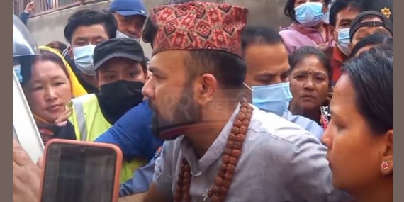 काठमाडौं फर्किएर पुनः ‘ठगी धन्दा’लाई निरन्तरता दिने योजनामा भट्टराई