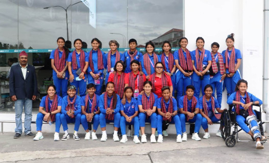 एसियाली खेलकुदमा सहभागी नेपाली महिला फुटबल टिम स्वदेश फर्कियो