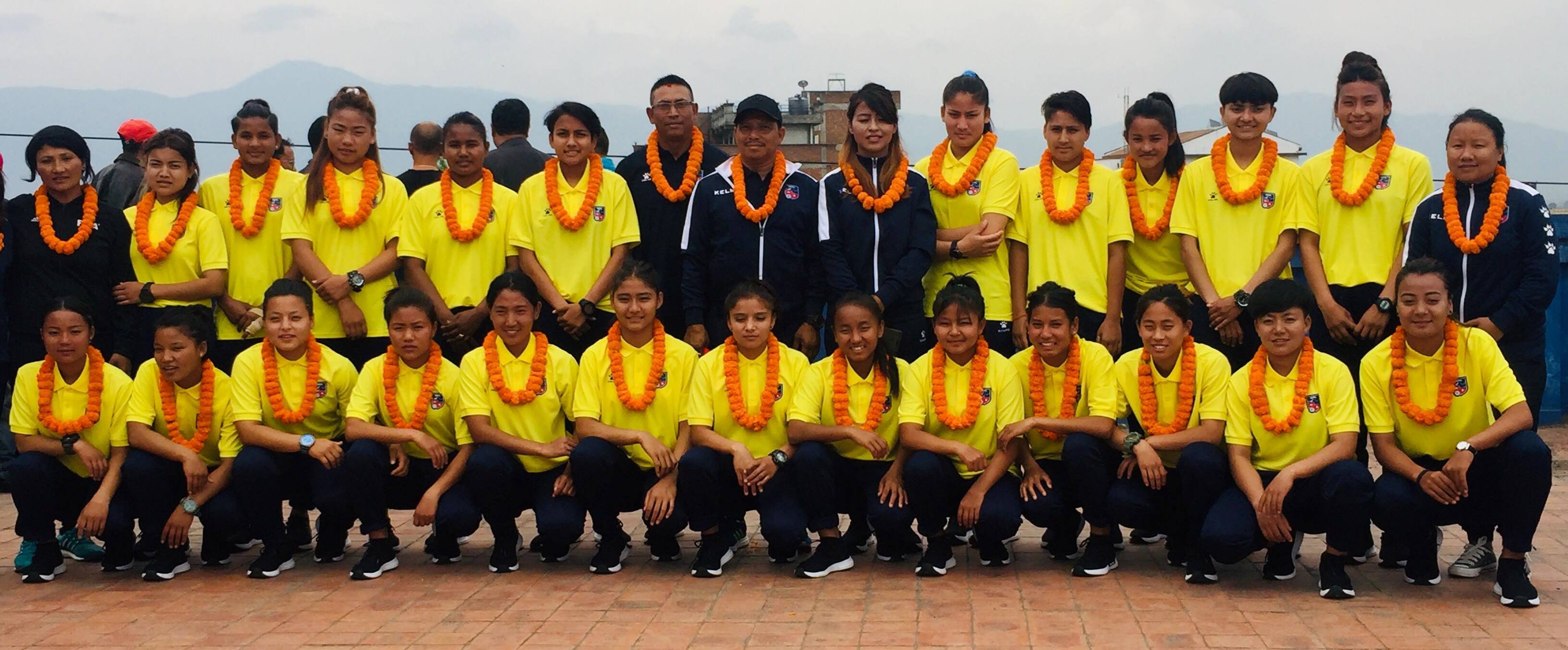नेपाली यू–१९ महिला फुटबल टोली म्यानमारमा 