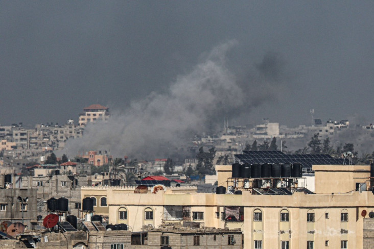 गाजामा सहायताको पर्खाइमा रहेका प्यालेस्टिनीमाथि इजरायली बम आक्रमण, ७० जनाको मृत्यु