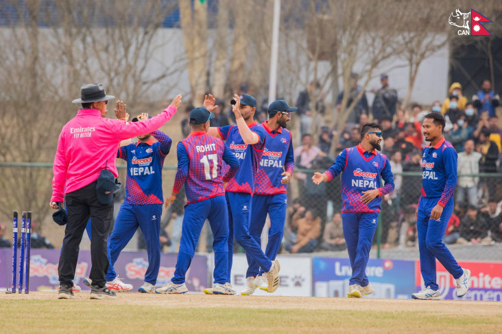 नामिबियाविरुद्ध नेपाललाई सातौँ सफलता, ललितले लिए पहिलो विकेट 