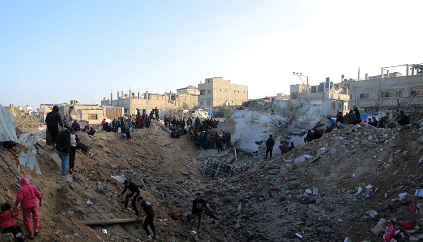 मध्य गाजाको नुसिरात शरणार्थी शिविरमा इजरायली आक्रमणमा १७ जनाको मृत्यु