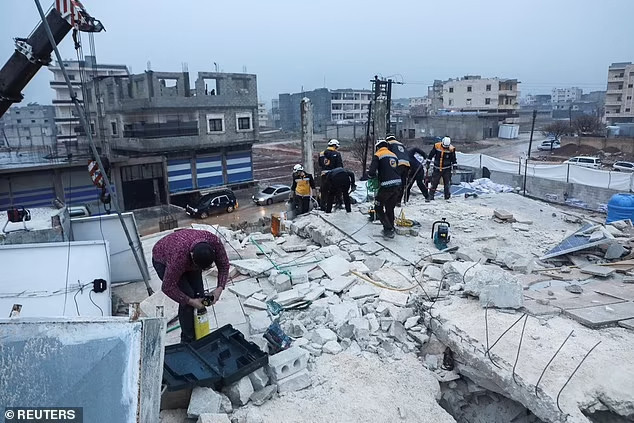 टर्की भूकम्प : कोही नेपाली समस्यामा परेमा यी नम्बरमा फोन गर्नोस्
