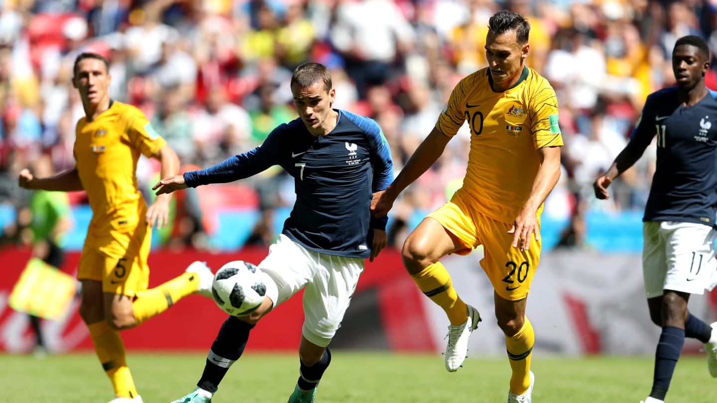 ग्रिजम्यानको पेनाल्टीबाट गोल, फ्रान्सलाई १–० गोलको अग्रता