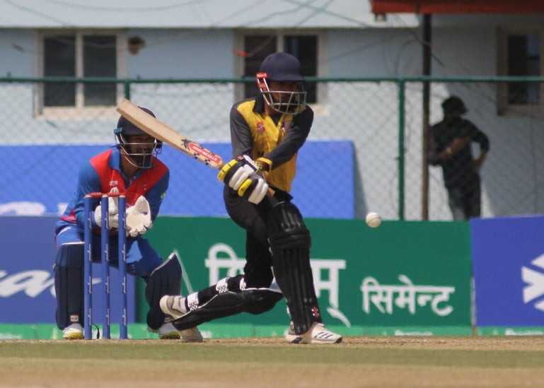 नेपाललाई लगातार सफलता, दिपेन्द्रले लिए चौथो विकेट