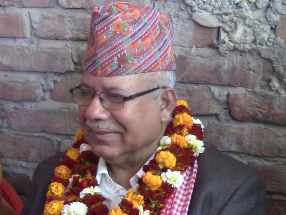 पार्टी एकिकरण अनावश्यक लम्ब्याइयो : माधव नेपाल
