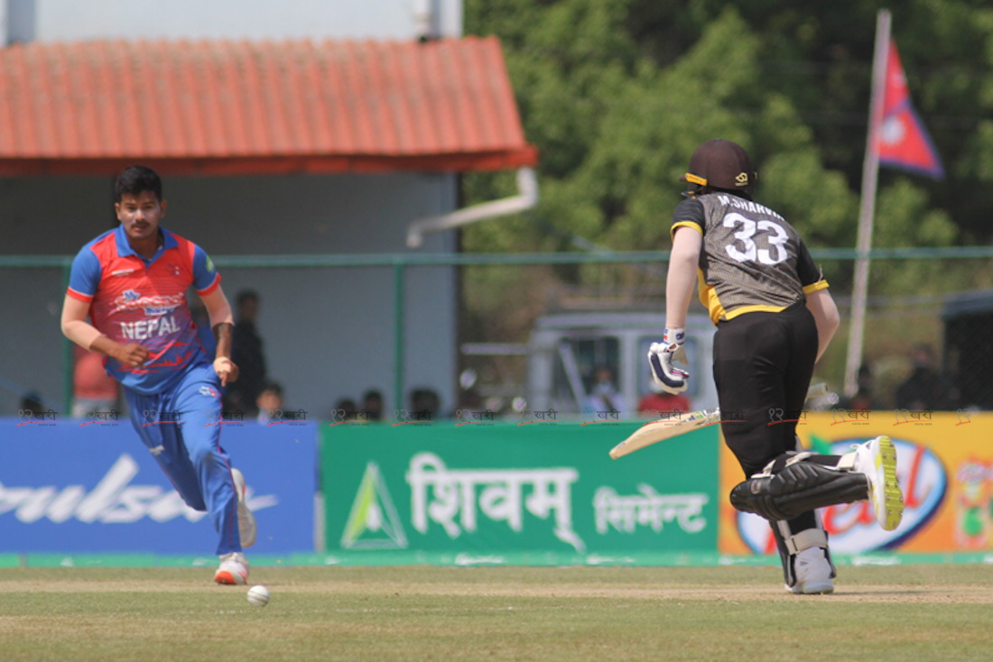 नेपाल र मलेसियाबीचको खेललाई १८ तस्बिरमा हेर्नुहोस्