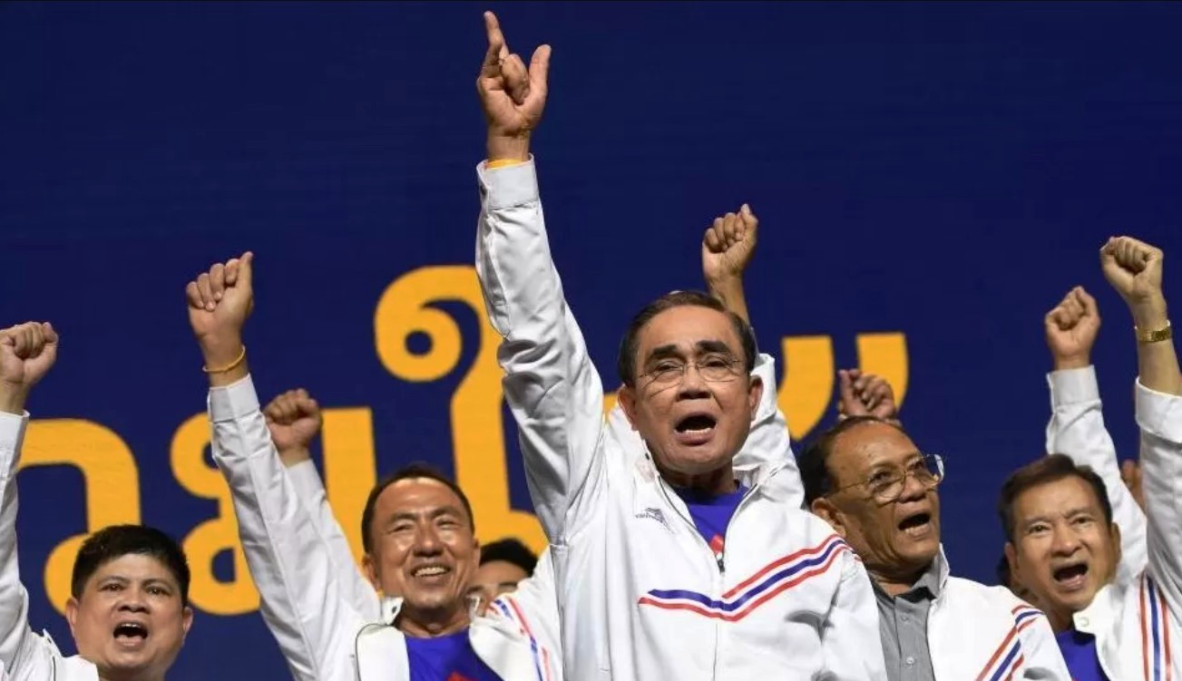 थाइल्यान्डमा प्रधानमन्त्रीले गरे संसद् विघटन, छिट्टै निर्वाचन घोषणा हुने