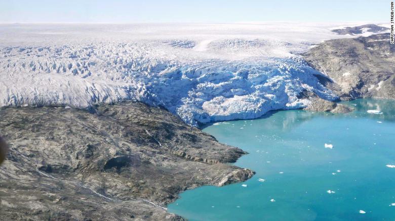 जलवायु प्रभावः एकै दिन ग्रीनल्यान्डमा २ अर्ब टन बरफ पग्लियो
