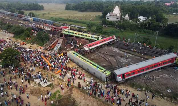 ओडिशामा रेल दुर्घटना हुँदा मृत्यु हुनेको संख्या २३८ पुग्यो